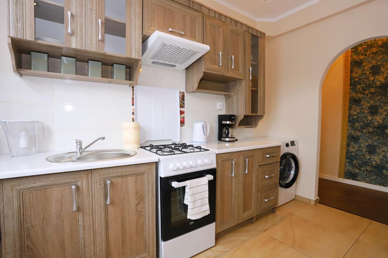 Apartament Stary Zdroj Валбжих Екстериор снимка